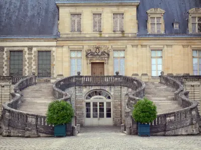 Aerial image Château de Fontainebleau (Palace of Fontainebleau