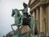 Palace of Versailles - Statue of Louis XIV and castle