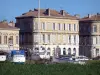 Pauillac - Facades of the town and boats of the marina 