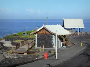 Paysages de La Réunion - Balade le long de la mer, dans le quartier de Terre-Sainte (commune de Saint-Pierre)