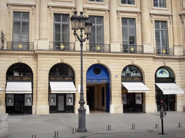 La place Vendôme - Guide Tourisme & Vacances