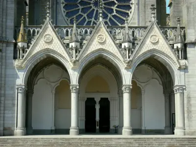 Notre-Dame de Pontmain - Extérieur - Autocollant