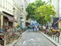 The Porte-Saint-Denis district - Tourism & Holiday Guide