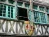 Rennes - Vieille ville : façade d'une maison ancienne à pans de bois