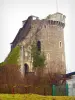 Robert-le-Diable castle - Tower of the castle