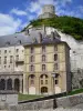 La Roche-Guyon - Fachadas del castillo y del torreón