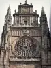 Rodez - Notre-Dame cathedral: west facade of the rose window