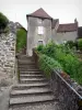 Saint-Benoît-du-Sault - Las escaleras y las casas de la aldea