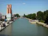 Saint-Denis canal - View of the canal and its surroundings