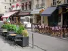 Saint-Germain-des-Prés - Cafés de la Rue de Buci