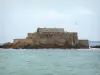 Saint-Malo - Fort National (bastión) y el mar