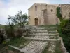 Saint-Martin-de-Brômes - Stair leading to the Romanesque Saint-Martin church