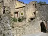 Saint-Montan - Door and houses of the medieval village