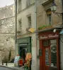 Saint-Rémy-de-Provence - Houses and shops