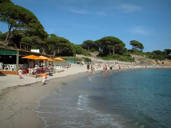 Le spiagge di Palombaggia e di Santa Giulia - Guida Turismo e Vacanze