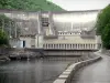 Stuwdam van Chastang - Uitzicht op de hydro-elektrische dam en de Dordogne stroomafwaarts