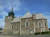 Thiérache ardenesa - Iglesia fortificada de Signy-le-Petit (San Nicolas) en el Parc Naturel Régional des Ardennes