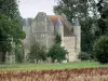 Tortoir的坚固修道院 - 绿树环绕的旧强化小修道院;在Saint-Nicolas-aux-Bois镇