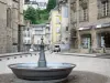 Tulle - Fountain Place Gambetta en de gevels van de oude stad