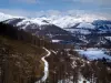 Valberg - Arbres, neige, résidences, maisons et montagnes