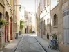 Valence - Calle bordeada de fachadas de casas