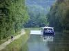 Vallée de l'Ouche - Balade en bateau sur le canal de Bourgogne et promenade à vélo sur le chemin de halage (voie verte), dans un cadre verdoyant, au cœur de la vallée de l'Ouche