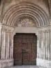 Vallouise - Portail de l'église Saint-Étienne et sa porte en bois sculptée