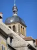 Vézelay - Torre do relógio, torre sineira da antiga igreja de Saint-Pierre