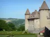 Virieu castle - Medieval fortress and its formal gardens