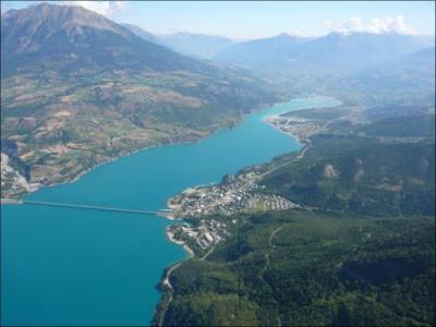 Le Lac De Serre Ponçon Guide Tourisme Vacances