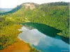 Lake Bonlieu view of Eagle Peak (© Jean Espirat)