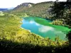 Lake Bonlieu, seen from the viewpoint (© JE)